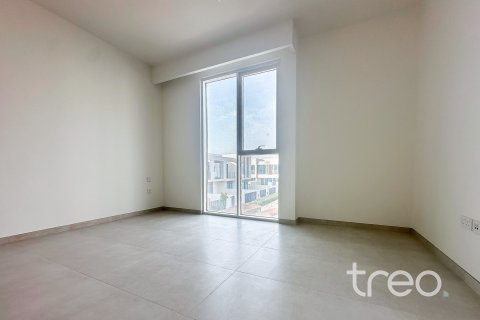 Снять в аренду таунхаус в The Valley, Дубай: 4 спальни, 257.43м², № 120009 - фото 22