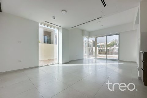 Снять в аренду таунхаус в The Valley, Дубай: 4 спальни, 257.43м², № 120009 - фото 16