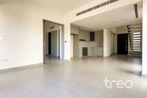 Снять в аренду таунхаус в The Valley, Дубай: 4 спальни, 213.68м², № 120010 - фото 3