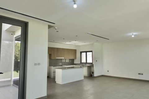 Villa in Dubai Hills Estate, Dubai 4 bedrooms, 327.3 sq.m. № 119335 - photo 13