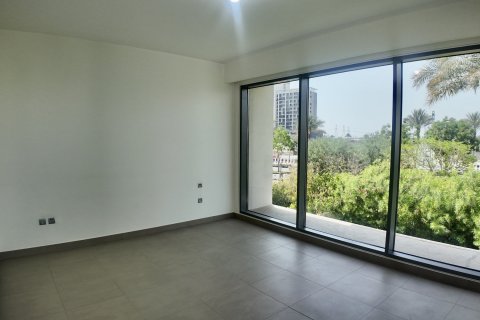 Villa in Dubai Hills Estate, Dubai 4 bedrooms, 327.3 sq.m. № 119335 - photo 17