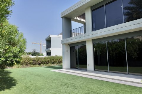 Villa in Dubai Hills Estate, Dubai 4 bedrooms, 327.3 sq.m. № 119335