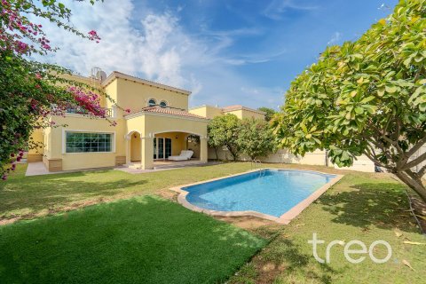 فيلا في Legacy, Jumeirah Park, دبي 4 غرف نوم, 402.73 م² رقم 119333