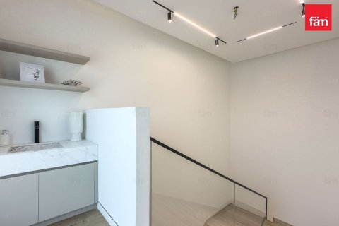 Villa in Dubai 6 bedrooms, 930.2 sq.m. № 46931 - photo 27