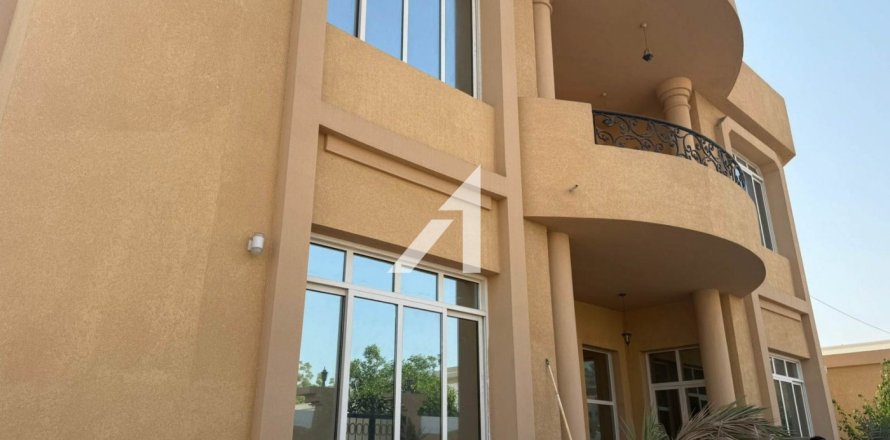 Вилла в Al Safa 2, Аль-Сафа, Дубай, 5 спален, 1569.3м², № 59871