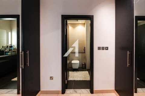 Apartment in Central Park Tower, DIFC, Dubai 1 bedroom, 118.4 sq.m. № 59870 - photo 8