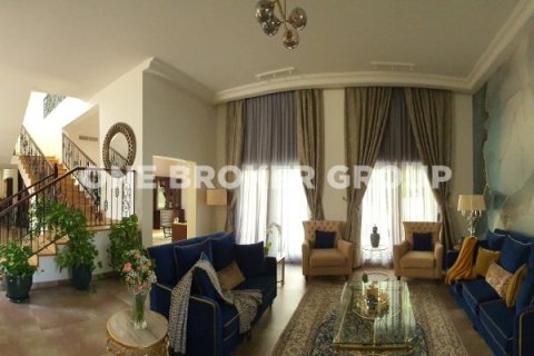 Villa à Al Barsha, Dubai, 6 chambres, 1114.8 m², № 730 - photo 2