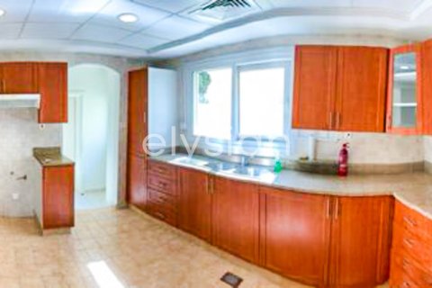Villa en Meadows 8, Meadows, Dubai, 4 dormitorios, 334 m², № 38140 - foto 17