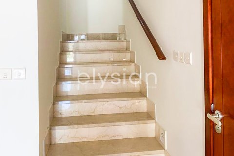 Villa en Meadows 8, Meadows, Dubai, 4 dormitorios, 334 m², № 38140 - foto 18