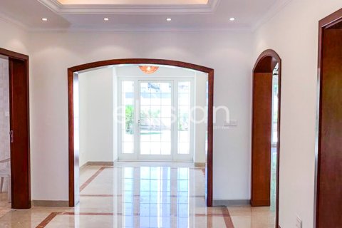 Villa en Meadows 8, Meadows, Dubai, 4 dormitorios, 334 m², № 38140 - foto 6