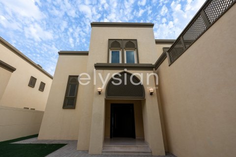 Villa en Jumeirah Park Homes, Jumeirah Park, Dubai, 3 dormitorios, 328 m², № 38141 - foto 15