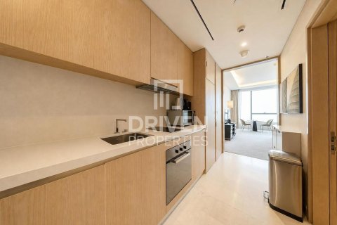 Appartement à The Palm Tower, Palm Jumeirah, Dubai, studio, 48.68 m², № 125293 - photo 8
