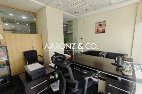 Office in Business Bay, Dubai 282 sq.m. № 94472 - photo 10