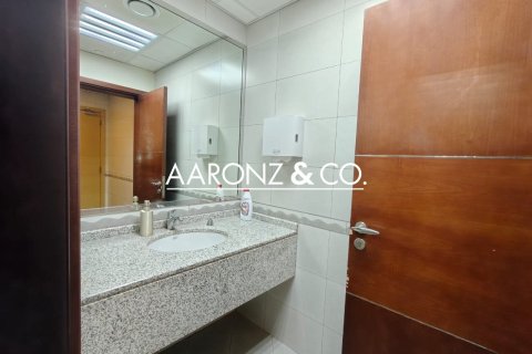 Office in Business Bay, Dubai 282 sq.m. № 94472 - photo 21