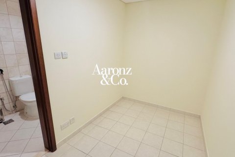 Apartment in Jumeirah Beach Residence, Dubai 2 bedrooms, 181 sq.m. № 123438 - photo 9