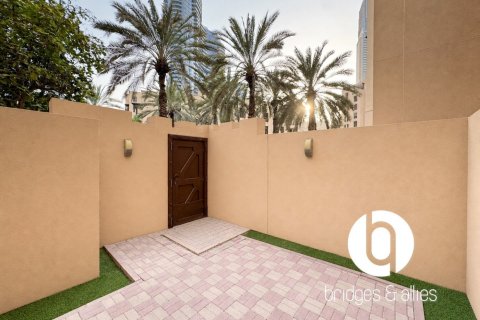 Apartment in Old Town, Dubai 1 bedroom, 126 sq.m. № 123442