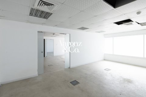 Office in Al Quoz, Dubai 106 sq.m. № 123440 - photo 5