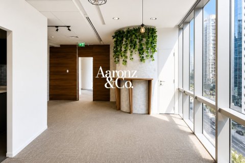 Oficina en Business Bay, Dubai, 166 m², № 123439 - foto 2