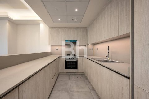 Купить квартиру в Джумейра Лейк Тауэрс, Дубай: 2 спальни, 139м², № 23278 - фото 1