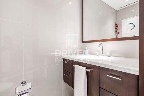 Apartamento en The Address Sky View Towers, Downtown Dubai (Downtown Burj Dubai), Dubai, 2 dormitorios, 143.26 m², № 135731 - foto 20