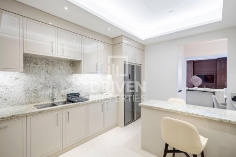 Apartamento en The Address Sky View Towers, Downtown Dubai (Downtown Burj Dubai), Dubai, 2 dormitorios, 143.26 m², № 135731 - foto 12