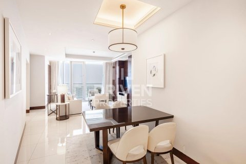 Apartamento en The Address Sky View Towers, Downtown Dubai (Downtown Burj Dubai), Dubai, 2 dormitorios, 143.26 m², № 135731 - foto 7