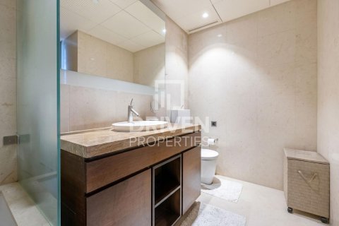 Apartment in Downtown Dubai (Downtown Burj Dubai), Dubai 2 bedrooms, 165.09 sq.m. № 135729 - photo 7