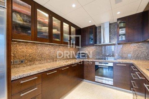 Apartment in Downtown Dubai (Downtown Burj Dubai), Dubai 2 bedrooms, 165.09 sq.m. № 135729 - photo 14