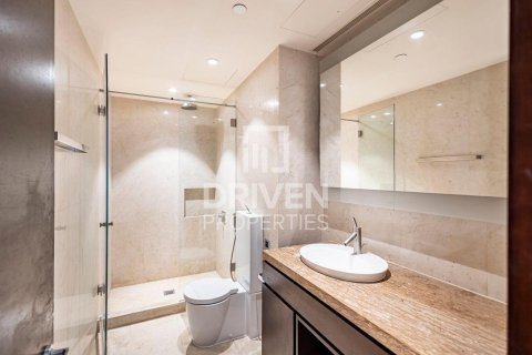 Apartamento en Downtown Dubai (Downtown Burj Dubai), Dubai, 3 dormitorios, 216.65 m², № 129030 - foto 23
