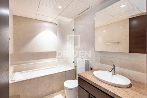 Apartamento en Downtown Dubai (Downtown Burj Dubai), Dubai, 3 dormitorios, 216.65 m², № 129030 - foto 22