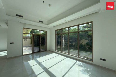 Villa in Al Furjan, Dubai 4 bedrooms, 619.1 sq.m. № 118524