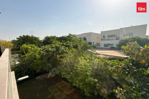 Villa in Al Furjan, Dubai 4 bedrooms, 619.1 sq.m. № 118524 - photo 4