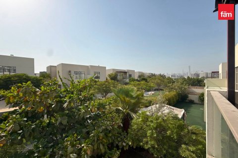 Villa in Al Furjan, Dubai 4 bedrooms, 619.1 sq.m. № 118524 - photo 19