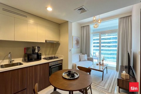 Apartment in Business Bay, Dubai 1 bedroom, 43.8 sq.m. № 49403 - photo 1