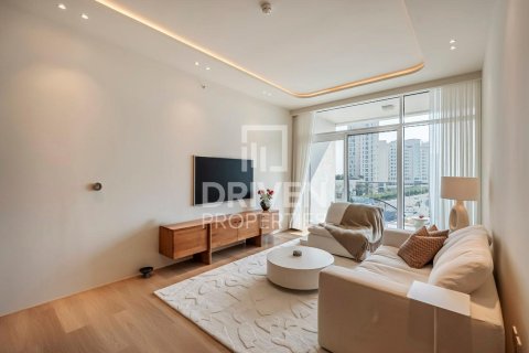 Apartamento en Jumeirah Lake Towers, Dubai, 1 dormitorio, 84 m², № 64678 - foto 2