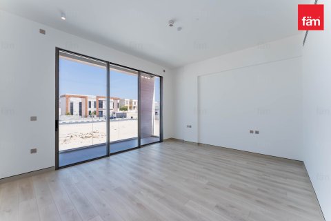 Villa in Al Furjan, Dubai 5 bedrooms, 600.1 sq.m. № 110850 - photo 18