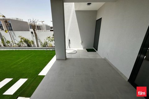 Villa in Dubai 3 bedrooms, 261.4 sq.m. № 110847 - photo 3