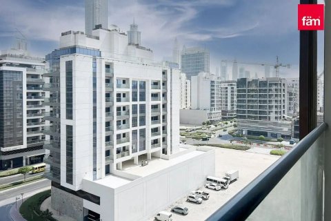 Apartment in Al Satwa, Dubai 1 bedroom, 70.7 sq.m. № 110858 - photo 3