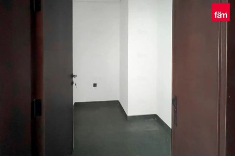 Apartment in Al Satwa, Dubai 1 bedroom, 70.7 sq.m. № 110858 - photo 8