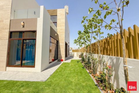 Villa in Meydan, Dubai 4 bedrooms, 282 sq.m. № 40746 - photo 13