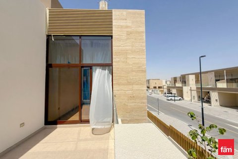 Villa in Meydan, Dubai 4 bedrooms, 282 sq.m. № 40746 - photo 12