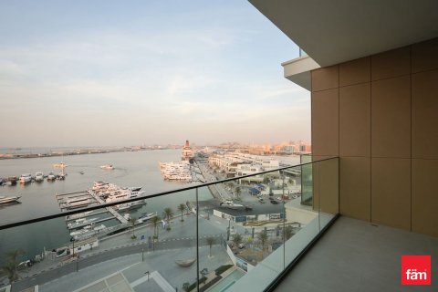 Apartment in Mina Rashid, Dubai 3 bedrooms, 158.8 sq.m. № 114241 - photo 15