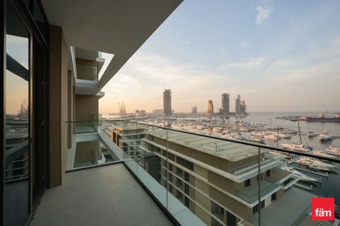 Apartment in Mina Rashid, Dubai 3 bedrooms, 158.8 sq.m. № 114241 - photo 12