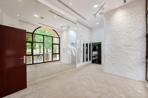 Villa à Emirates Hills, Dubai, 8 chambres, 1724 m², № 114641 - photo 9
