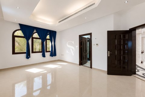 Villa à Emirates Hills, Dubai, 8 chambres, 1724 m², № 114641 - photo 19