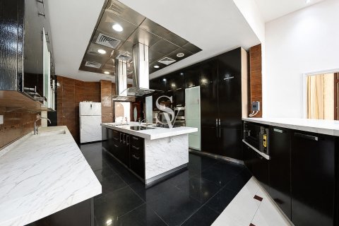 Villa à Emirates Hills, Dubai, 8 chambres, 1724 m², № 114641 - photo 6