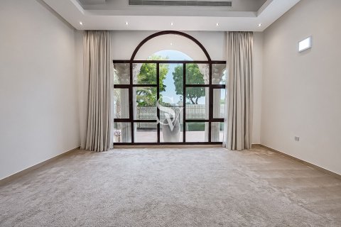 Villa à Emirates Hills, Dubai, 8 chambres, 1724 m², № 114641 - photo 2