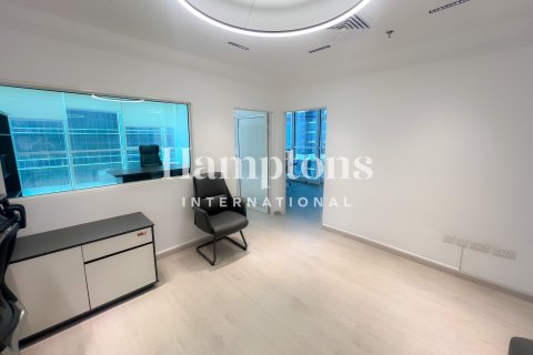 Снять в аренду офис в Marasi Business Bay, Бизнес-Бэй, Дубай: 76.08755700м², № 114653 - фото 8