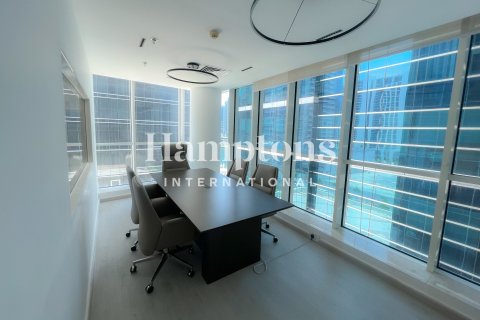 Снять в аренду офис в Marasi Business Bay, Бизнес-Бэй, Дубай: 76.08755700м², № 114653 - фото 4