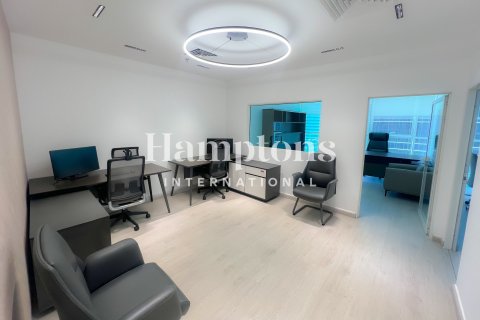 Снять в аренду офис в Marasi Business Bay, Бизнес-Бэй, Дубай: 76.08755700м², № 114653 - фото 3
